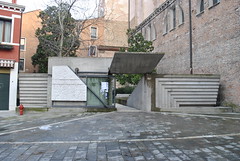 Scarpa entrance to architecture university