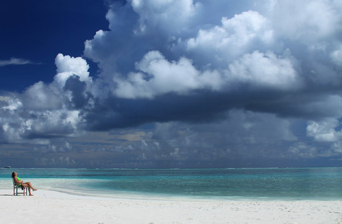 フリー写真素材|人物|人と風景|自然・風景|海|ビーチ・砂浜|モルディブ共和国|