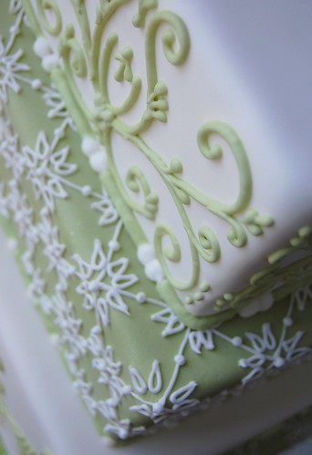 Jennifer & Sergio Wedding Cake - details