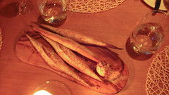 Canapes: Delicious bread with brown butter