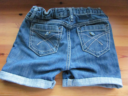 Jean shorts - back