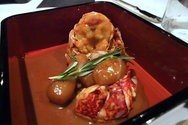 Navarin de homard, pomme de terre nouvelles au romarin (Lobster stew and potatoes with rosemary “Noirmoutier” )