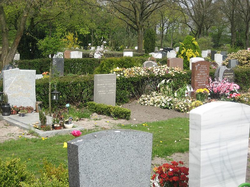 Daelwijck cemetery, Utrecht