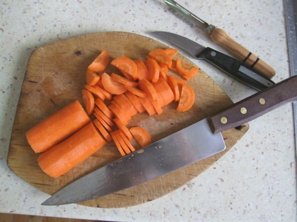 Dicing the carrot