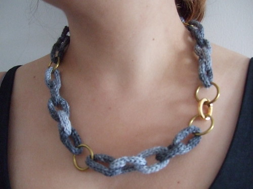 knit necklace long