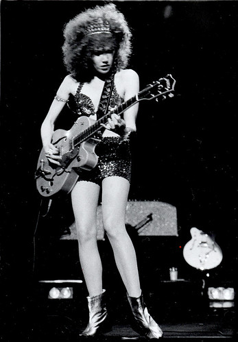 the_cramps_poison_ivy-crop