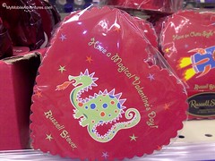 020620102281-Valentine-candy-dragon