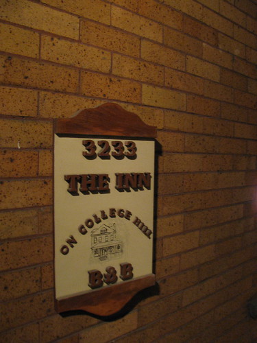 The Inn on College Hill Sign