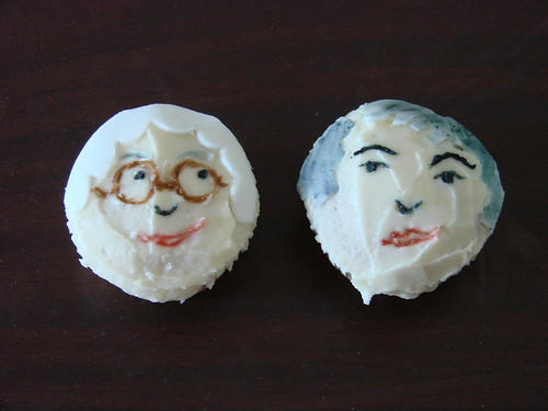 Golden Girls Cupcakes: Sophia and Dorothy