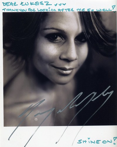 Autograph from Gigi Edgley
