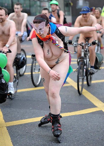  : 2010, d3, 70200vr, ride, nude, nikon, manchester, bike, naked, world