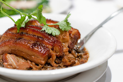 Pork Belly with Mui Choi 梅菜扣肉