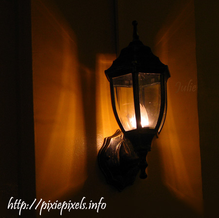 April 11: Resto wall lamp