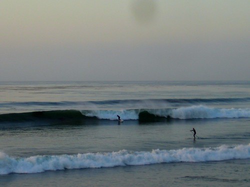 Thursday surf