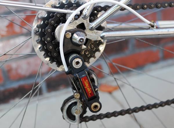 CD7 5 6 & 7 Vitesse Index Gears Mountain Bike bicycle chain Push Pin NEUF