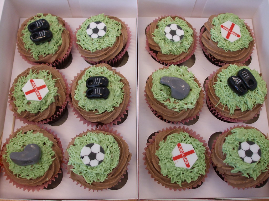 Football cupcake order