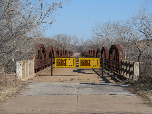 Bridge out sign, old US 62 east of Headrick, Oklahoma