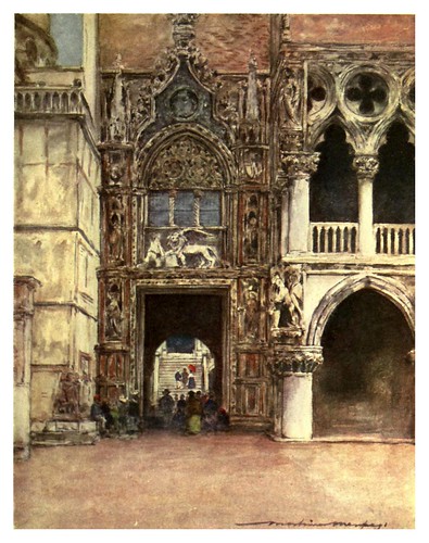 007-Puerta de la Carta en el palacio ducal de Venecia-Venice – 1904-Dorothy Menpes