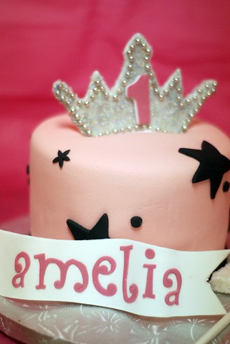 Pictures Of Cakes For Girls. amelia#39;s first bithday cake,