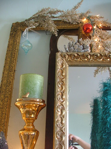 candle and frames