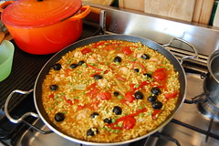 Almost-vegetable paella