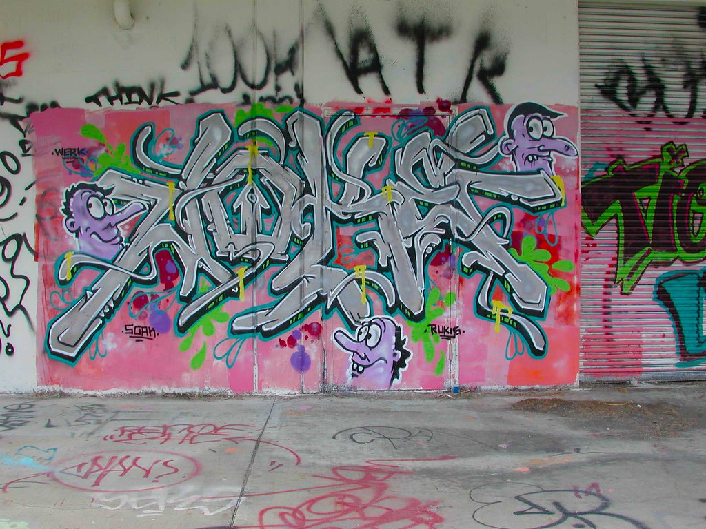 JOKE, Graffiti, the yard EastBay