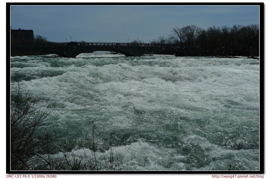 20100412-27湍急的水流