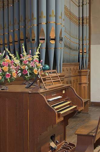 Immaculate Conception Roman Catholic Church, in Maplewood, Missouri, USA - organ console