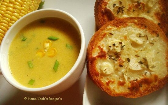 Sweet Corn Soup with Garlic Bread