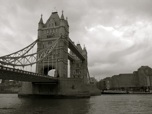 Tower Bridge BW