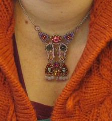 necklacedetail