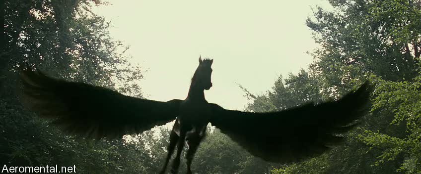 Clash of the Titans Pegasus open wings