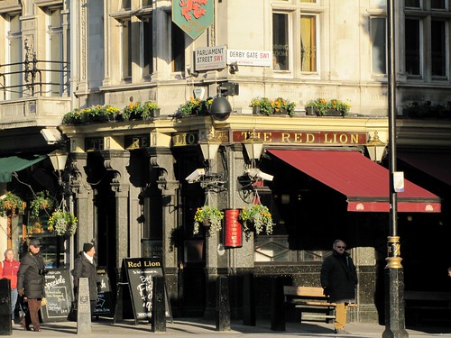 The Red Lion - Exterior