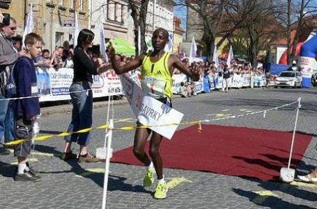 Pohár behej.com: Nasavrky oslavou běhu se skvělou konkurencí z Keni