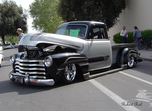 Photos tagged with lowriders