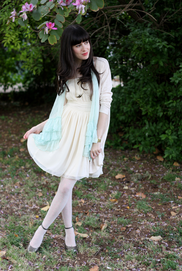 cream_dress_1