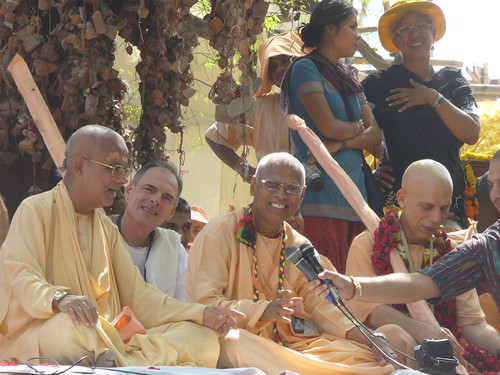Prahladananda Swami in Mayapur Parikrama 2009