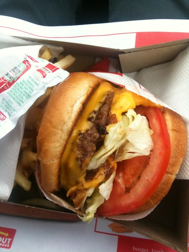 Tue June 8, 2010: In-N-Out Burger #25 – Double Double genex Style (correctly made) – Daly City, CA