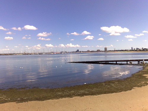 St Kilda beach - halfway point for my cycle ride
