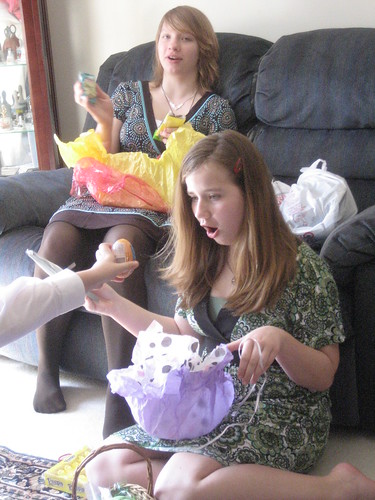 4/4/10 - Easter Sunday egg hunt at grandma's house