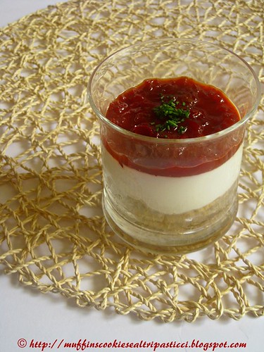 Cheesecake salato con marmellata di peperoncini rossi