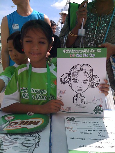 caricature live sketching for Cold Storage Kids Run 2010 - 19