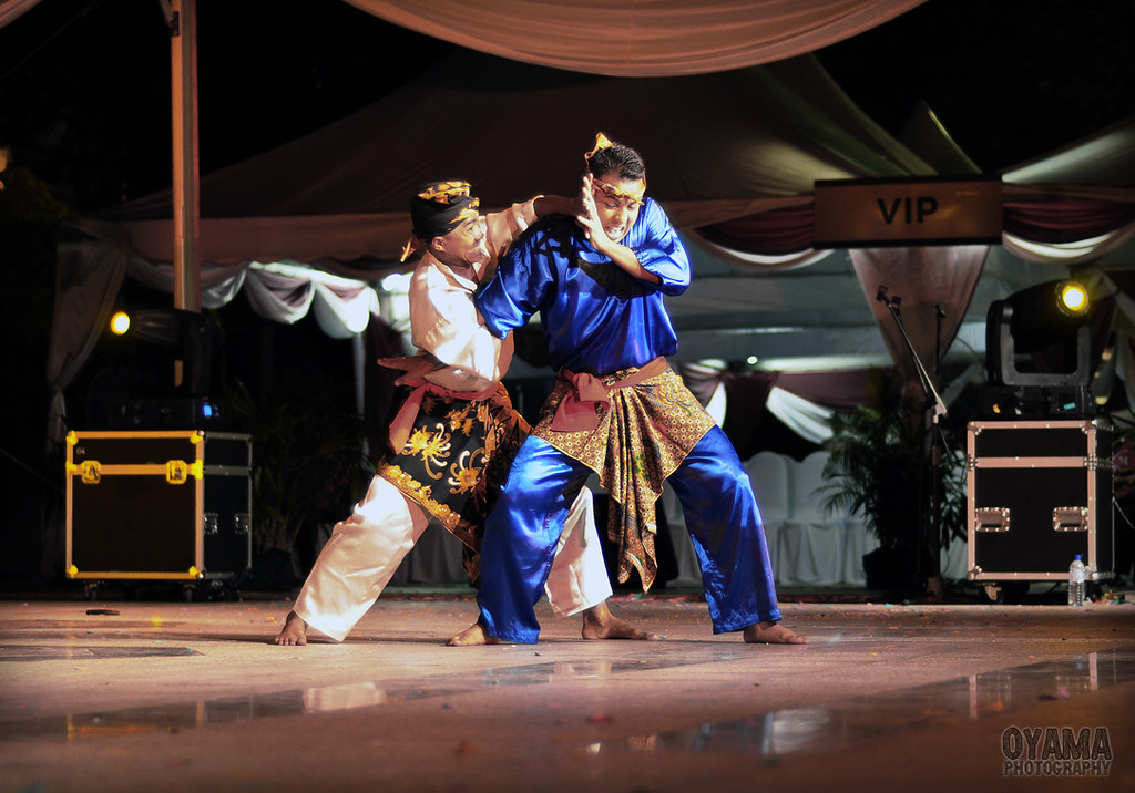 Malay Art of Defence - Silat Performance.