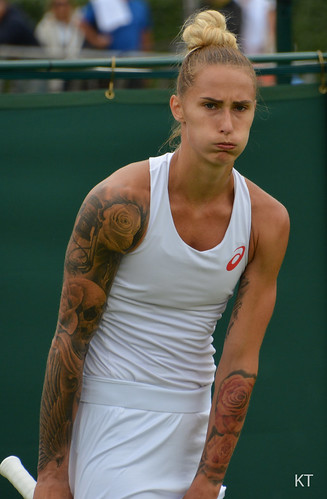 Polona Hercog - This player looks more weird every time I see her