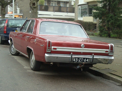 1967 Plymouth Valiant Signet 1024 x 768
