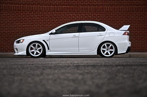 Simple and well executed EVOX