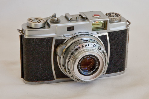 Kowa Kallo 35 - Camera-wiki.org - The free camera encyclopedia