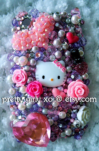 This Hello Kitty iPhone 3G/3Gs
