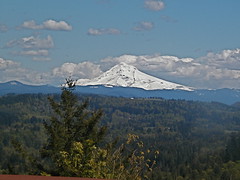 High contrast Mount Hood