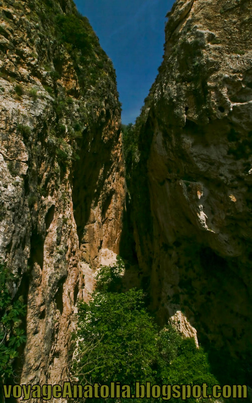 Rock Walls at Kaputash Canyon